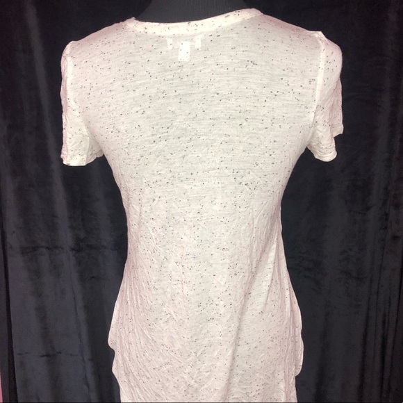 white top with black speckles - Picture 2 of 2